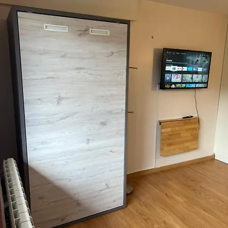 Apartmán Estudio En Con Vistas A Pistas De Esqui Y Garaje - Esquia Sin Llaves *