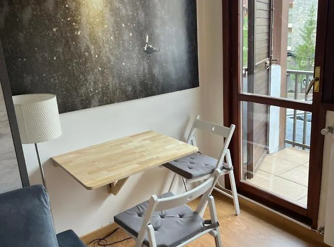 Estudio En Con Vistas A Pistas De Esqui Y Garaje - Esquia Sin Llaves Formigal